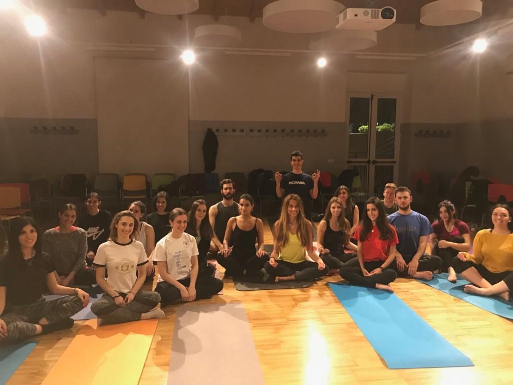 yoga as luiss3
