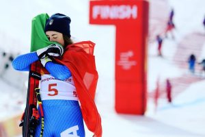 olimpiadi, goggia, bandiera